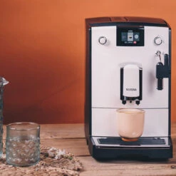 NICR 560 Caferomatica -Geschäft Für Kaffeemaschinen Und Zubehör 105021 105021 nivona nicr 560 weiss chrom mood 3