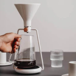 GINA BASIC Kaffeebereiter Weiss 7 GINA BASIC Kaffeebereiter Weiss -Geschäft Für Kaffeemaschinen Und Zubehör 105085 105085 goat story gina basic kaffeebereiter kanne